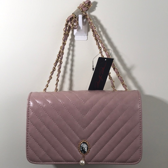 Marilyn Monroe Handbags - 🆕 Marilyn Monroe Bag